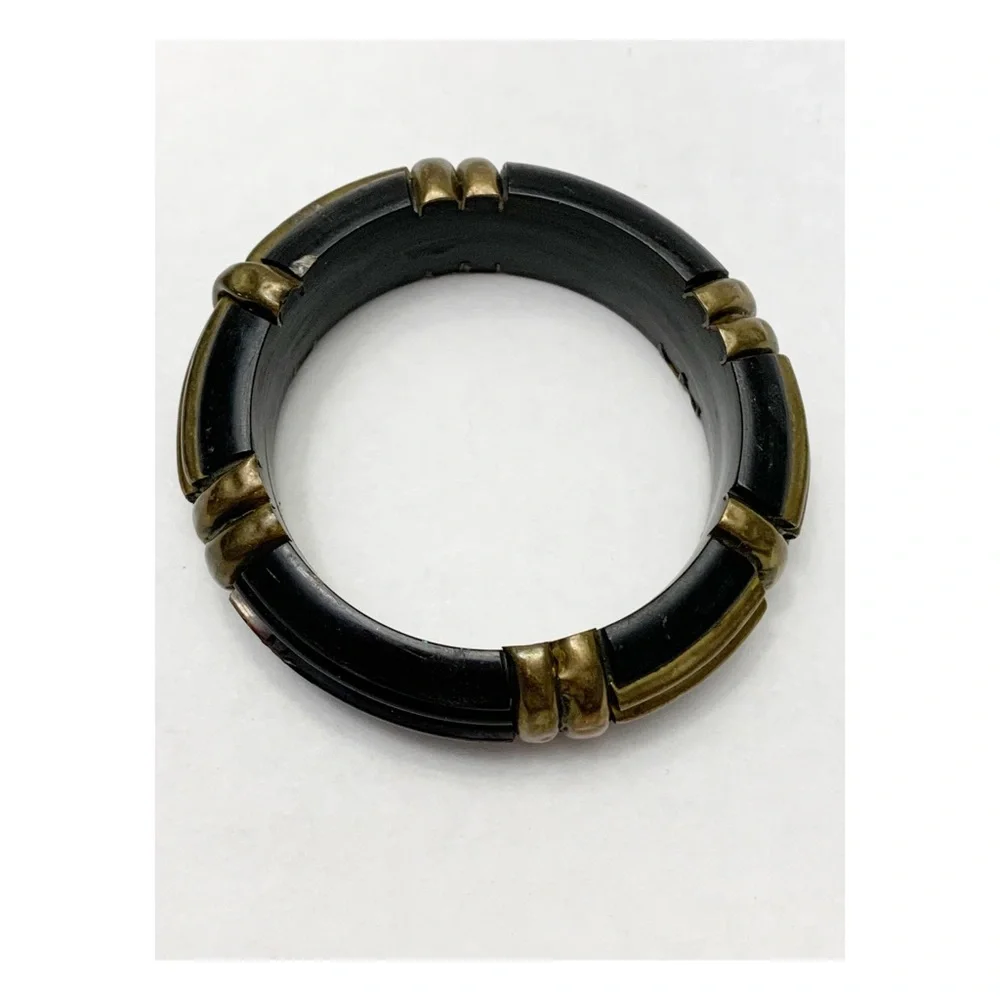 Vintage boho brass and acrylic? Unique Ribbed bangle bracelet SMALL